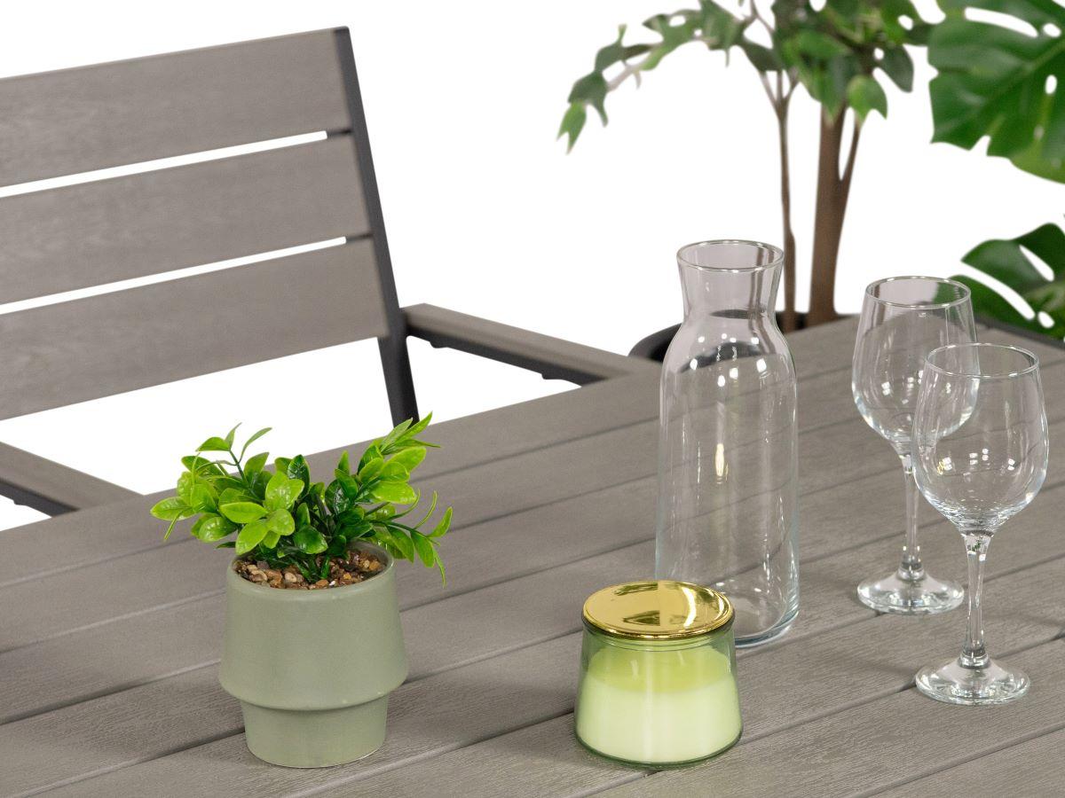 Oparcia krzeseł z polywood