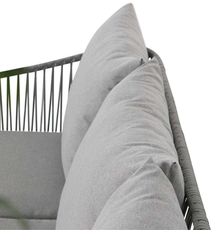 Wygodne poduszki oparciowe i siedziskowe