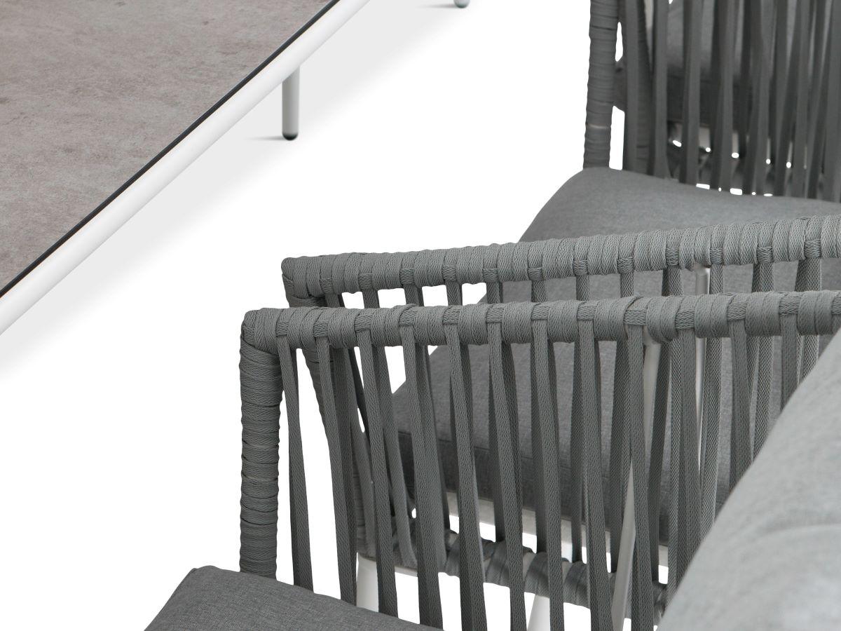 Wykończenie krzeseł w stylu rope