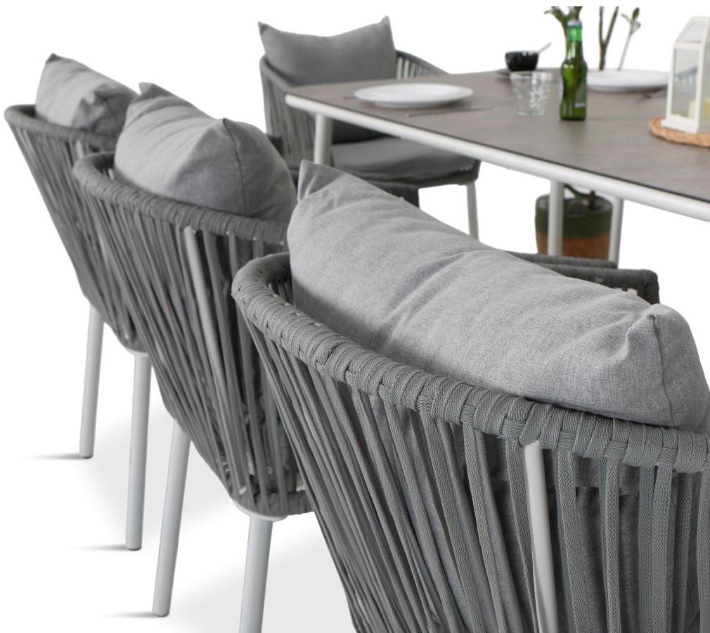 Wygodne poduszki na siedziska i oparcia