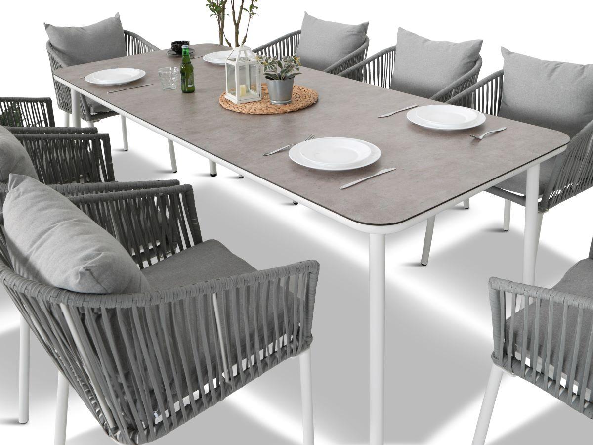 Duży stół 210 w zestawie Kostto Dining