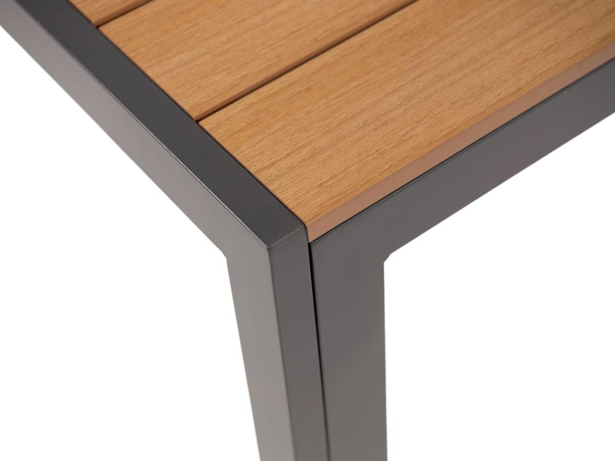 Elegancki stół Kanbery