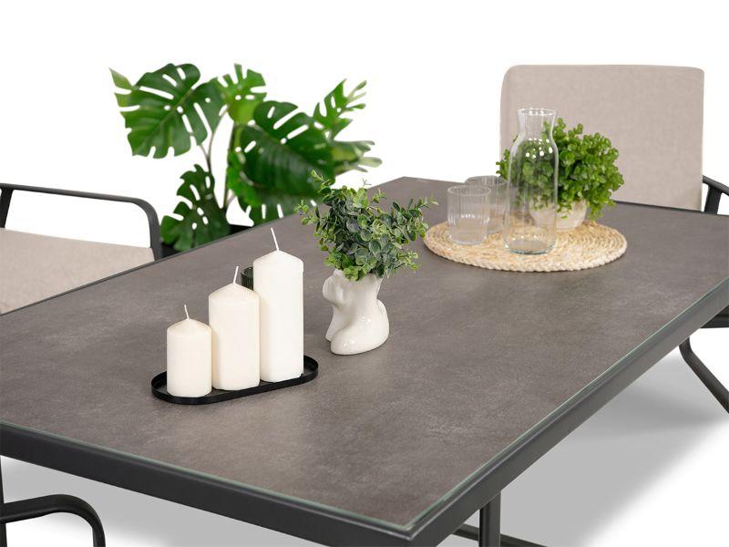 Nowoczesny komplet mebli ogrodowych