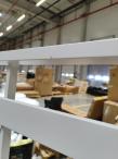 OUTLET - Nowoczesne meble na taras - narożnik modułowy ze stolikiem - Vernon - White
