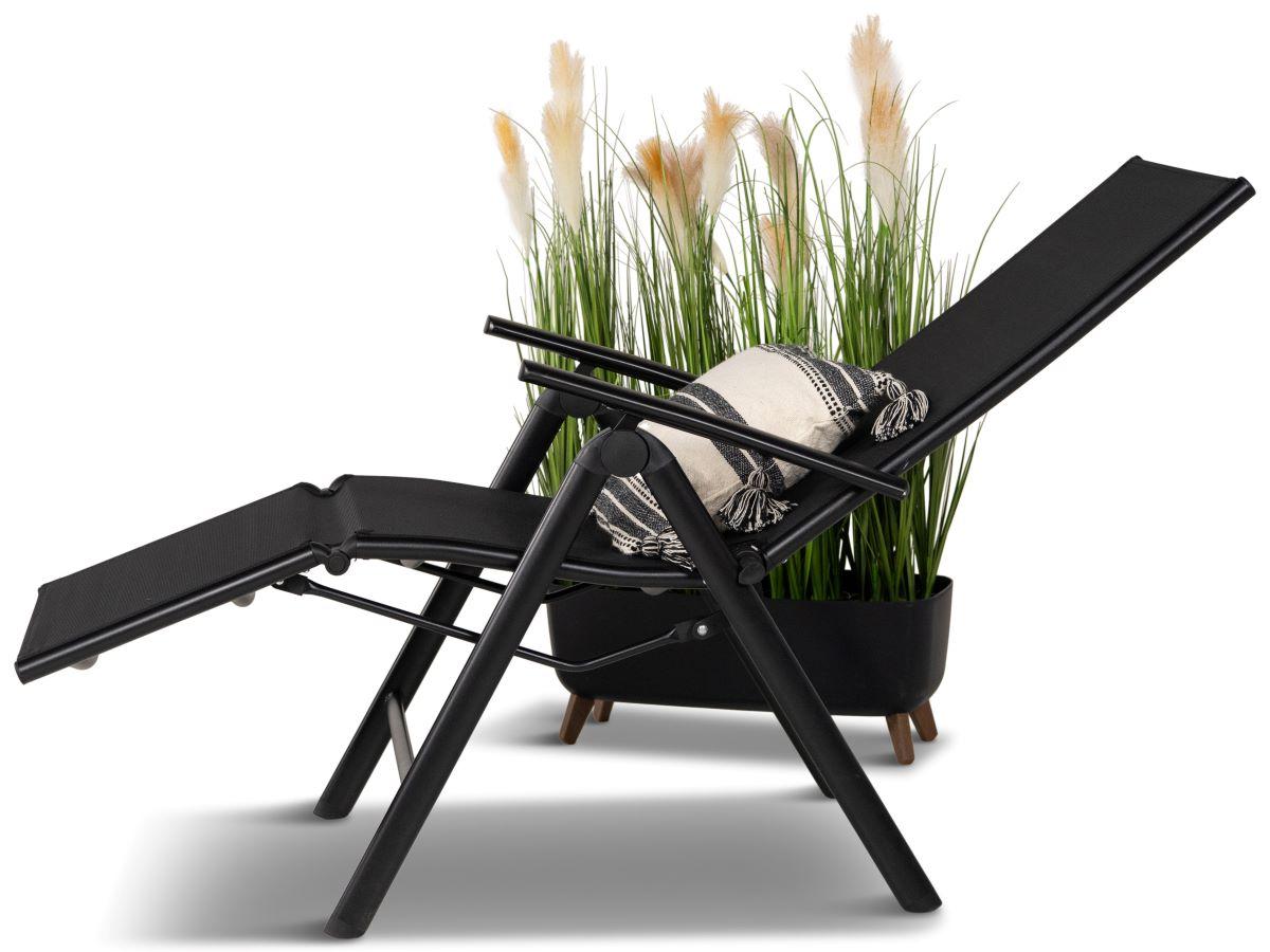 regulowane oparcie leżaka