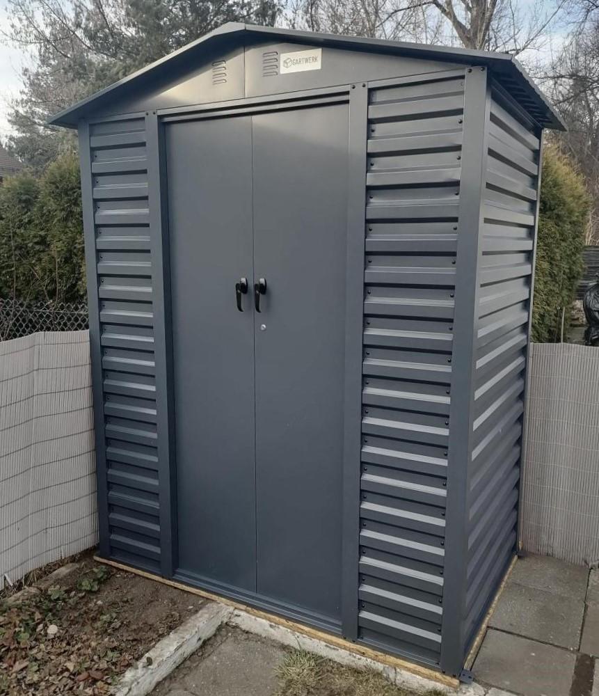 Plechová kôlňa na náradie 179x118 cm