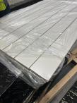 OUTLET - Aluminiowy komplet białych mebli na taras z regulowanymi fotelami, sofą i stołem obiadowym - Renalo Dining Relax White