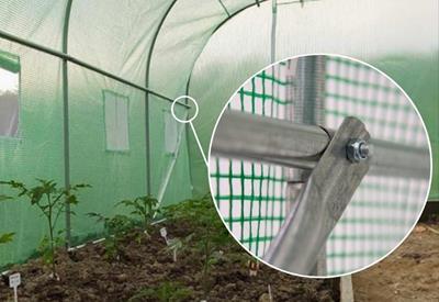 Ocynkowane rurki stalowe w tunelu foliowym Jasmin 3x9