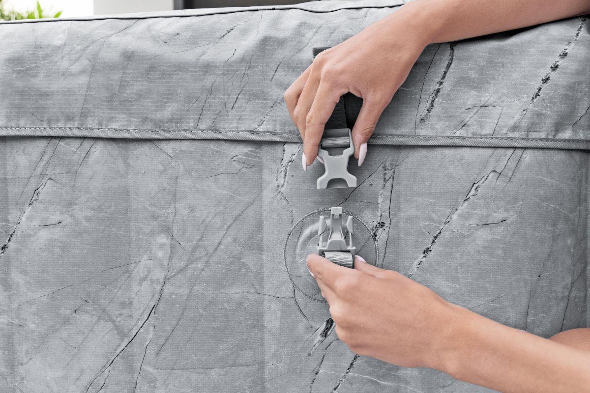 Mocny basen ogrodowy jacuzzi