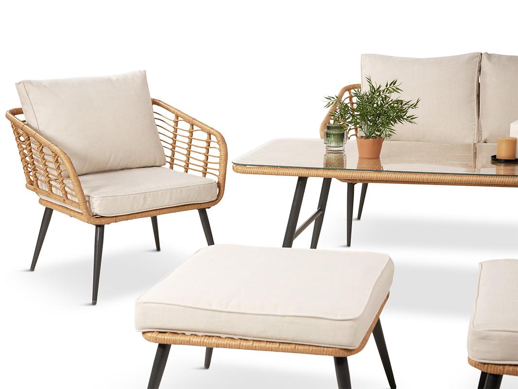 Meble do ogrodu z pufami