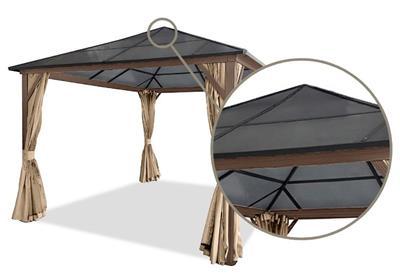 pawilon ogrodowy z poliwęglanowym dachem