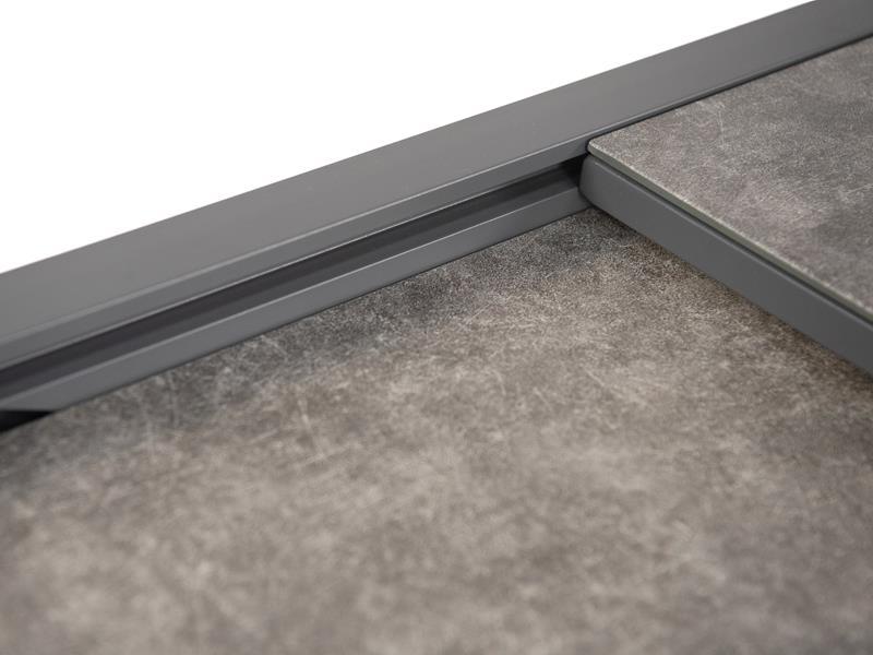 rozkładany stół do ogrodu