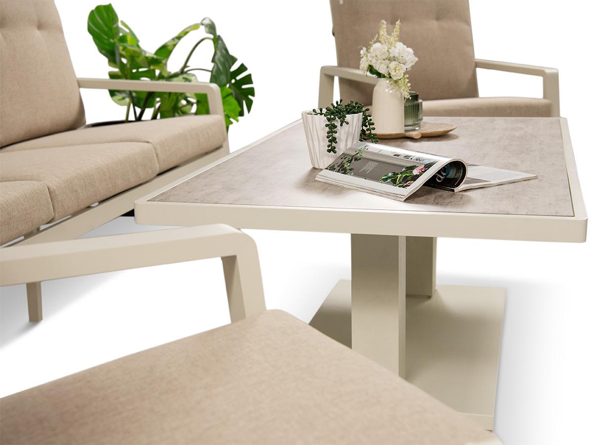 Komplet mebli ze stolikiem