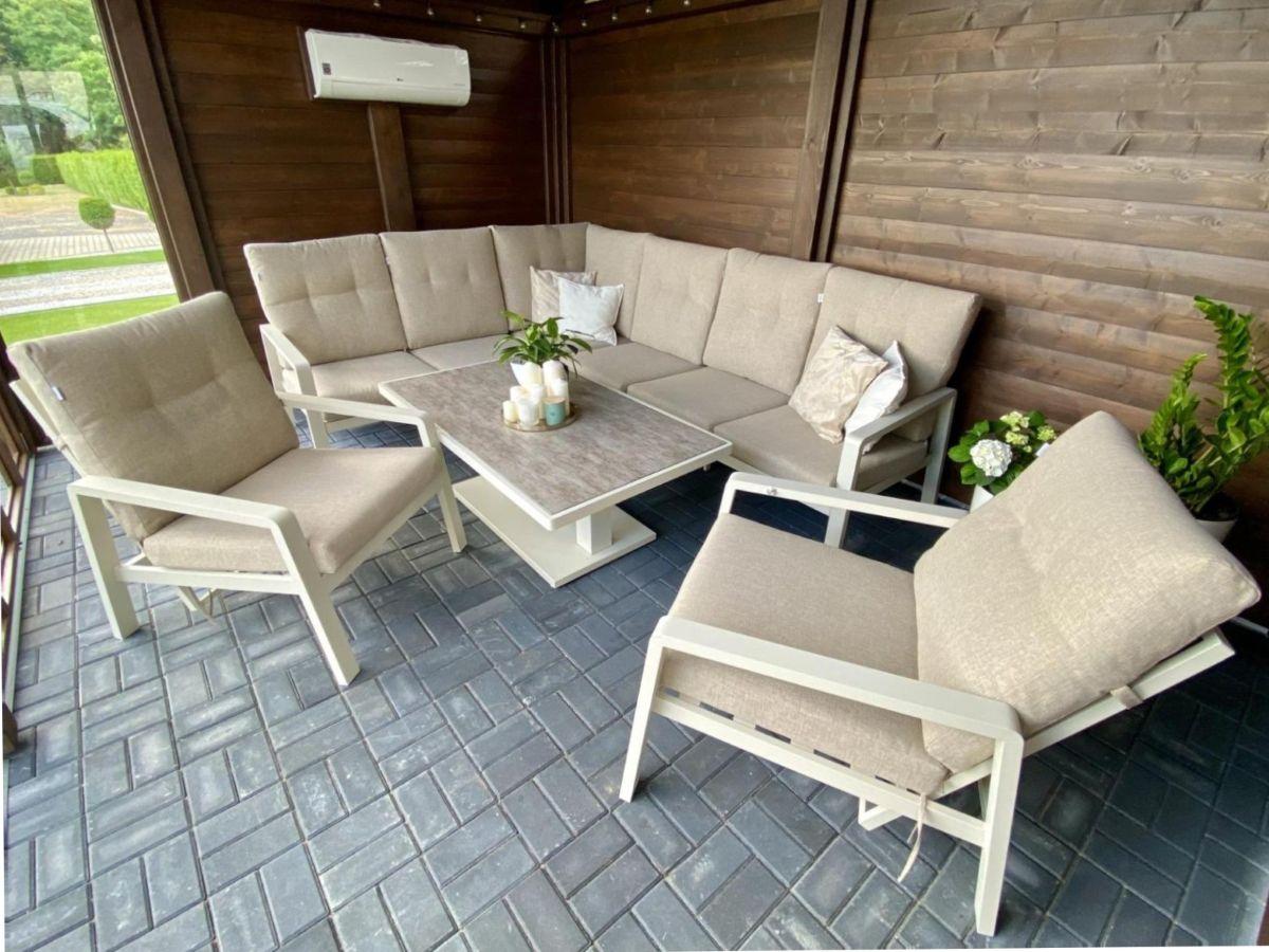 Narożnik ogrodowy z podnoszonym stołem