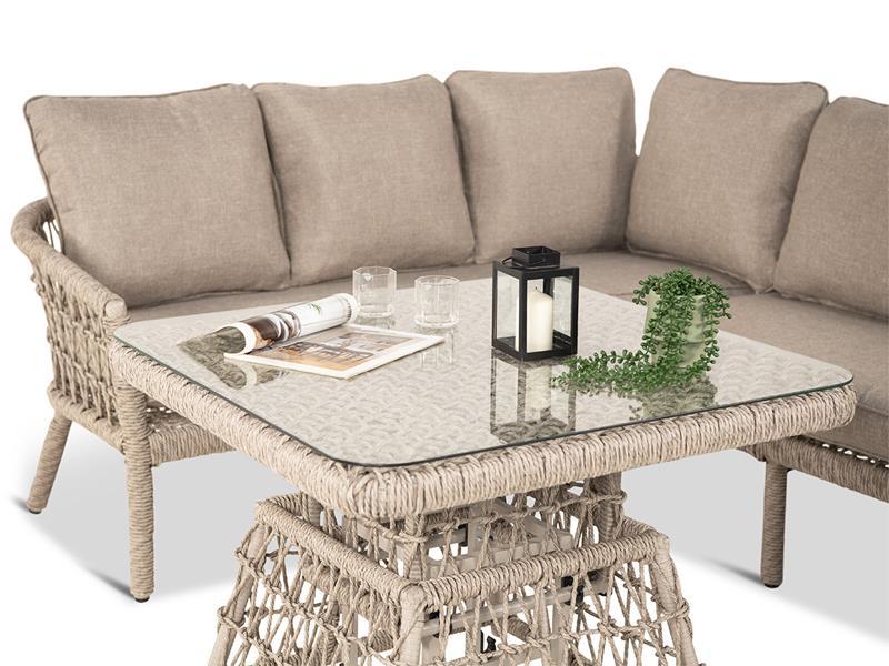 Meble z ozdobną plecionką Parlas