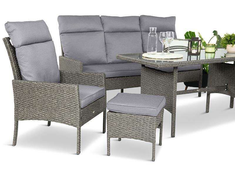 komplet mebli z pufami