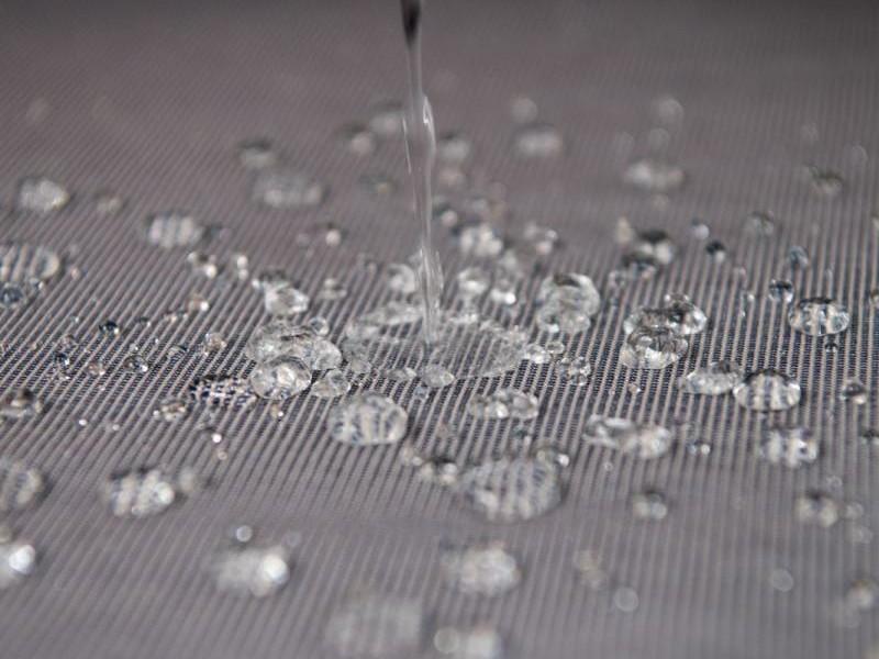 poduszki o właściwościach hydrofobowch