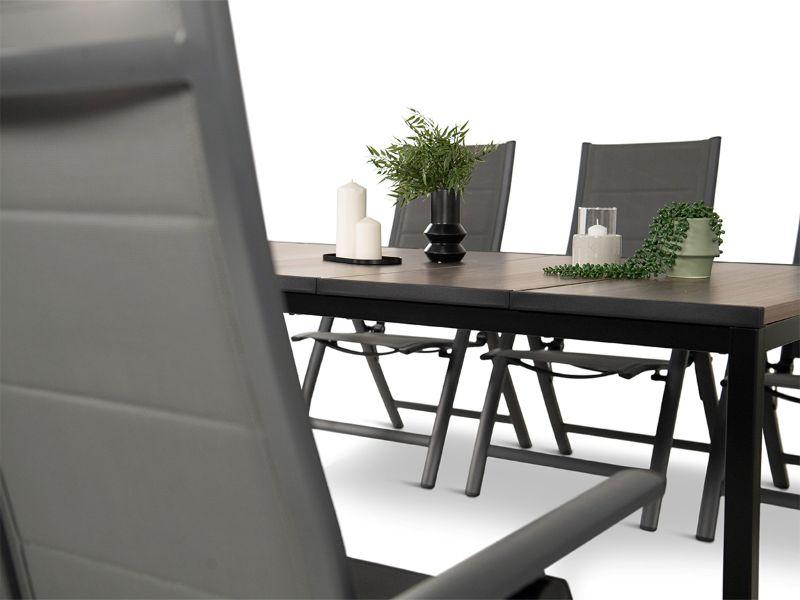 Stalowy stelaż stołu