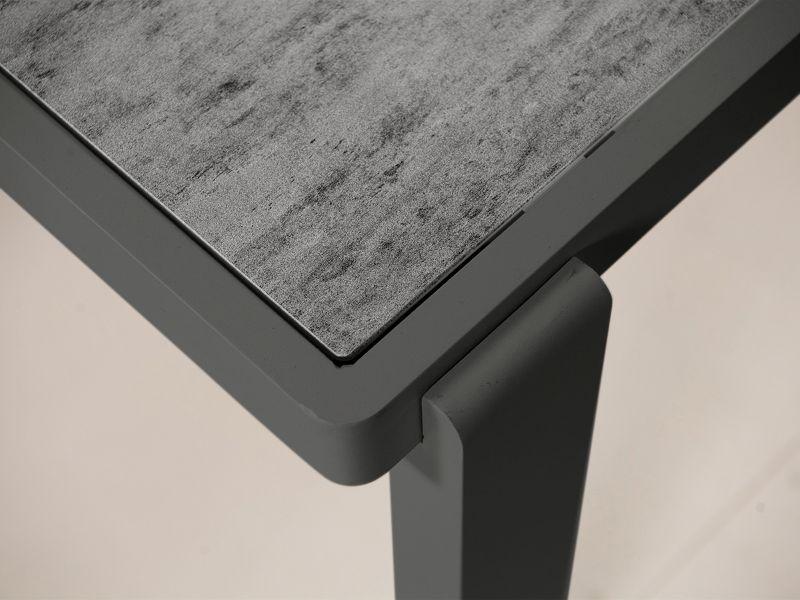 Komplet mebli z aluminium