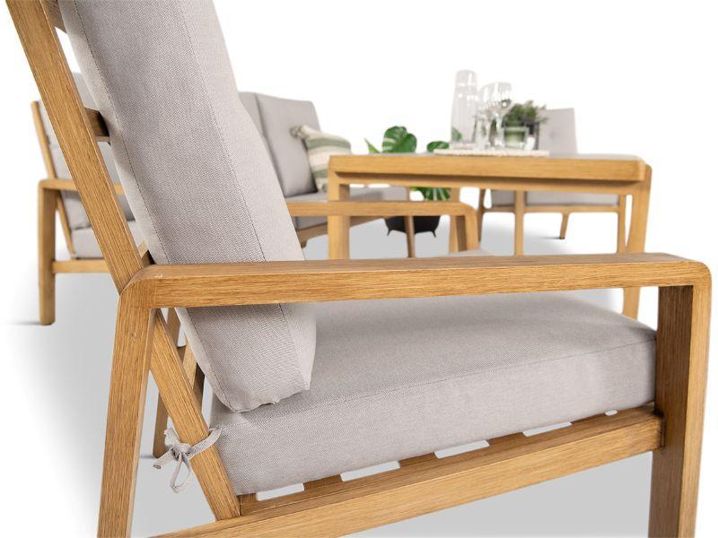 Duży stolik z blatem z hartowanego szkła